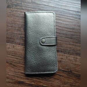 Metallic Grey Stardust Portland Leather Womens BiFold Wallet NWT Premium